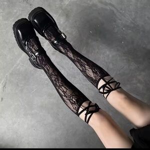 Lace Knee-High Tights